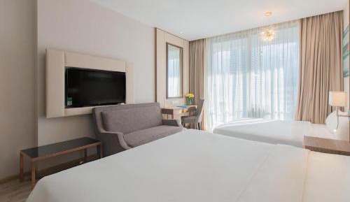 Deluxe Family Room