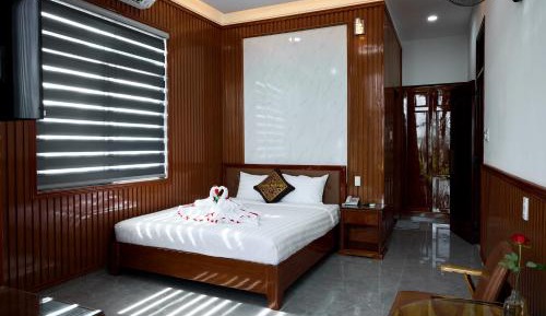 Deluxe Double Room with Bath