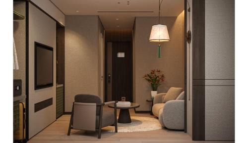 Suite with Lake View