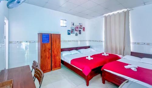 Mixed Dormitory Room