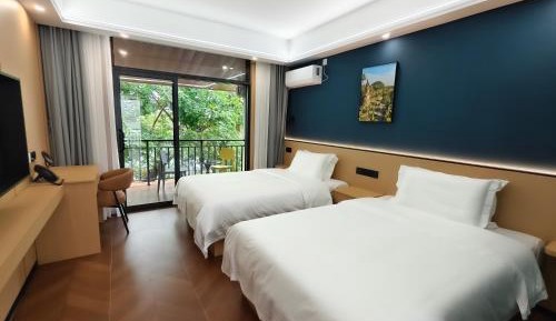 Twin Room