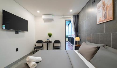Deluxe Double Room with Balcony