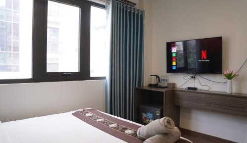 Deluxe Studio