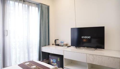 Standard Studio
