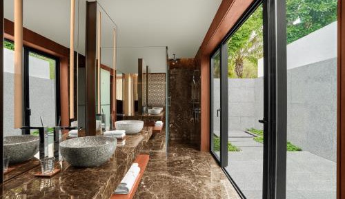 One-Bedroom Garden Villa with King Bed and Private Pool