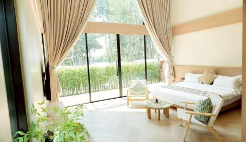 Deluxe Villa