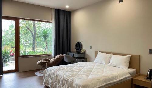 Deluxe Double Room with Balcony