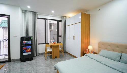 Studio with Balcony