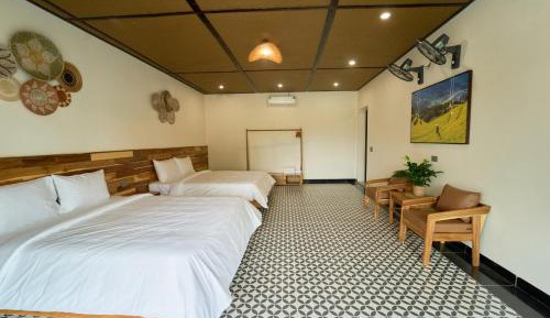 Deluxe Double or Twin Room