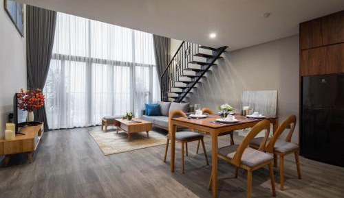 Superior One-Bedroom Apartment with Balcony