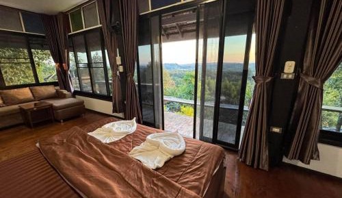 Double Room with Mountain View