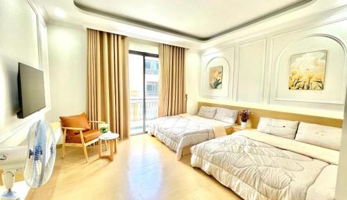 Deluxe Double or Twin Room
