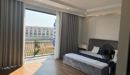 Apartment with View and Balcony