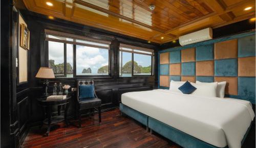 Deluxe Double or Twin Room with Sea View