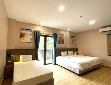 Deluxe Family Room