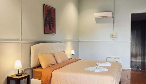 Standard Double Room with Air-conditioning