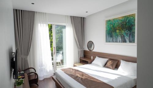 King Room with Balcony