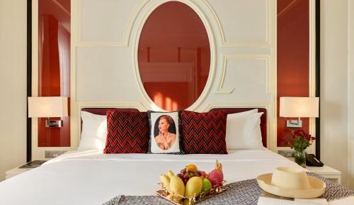 Grand Deluxe