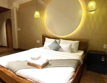 King Room with Mountain View