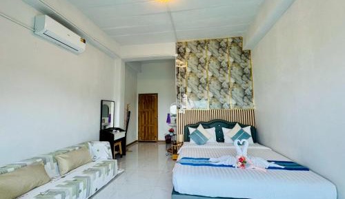 Queen Room with Balcony
