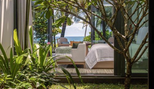 Four-Bedroom Beach Villa with Pool