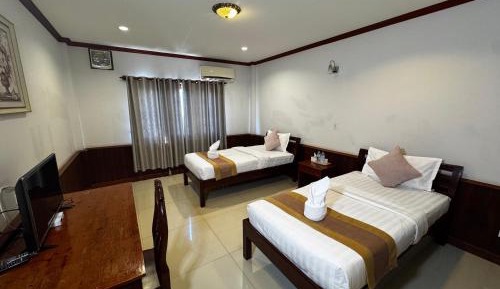 Deluxe Twin Room