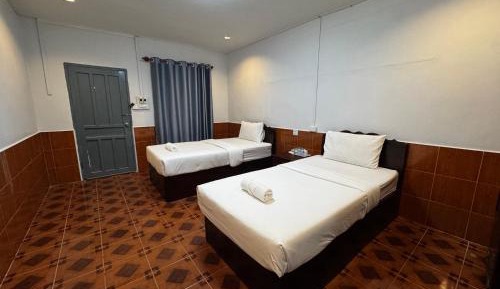 Economy Twin Room