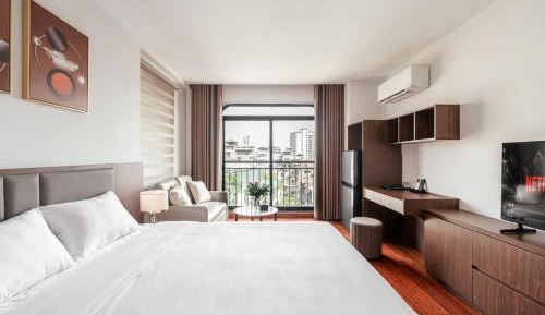 Deluxe Suite