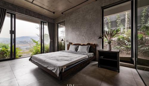 Double Room with Pool View