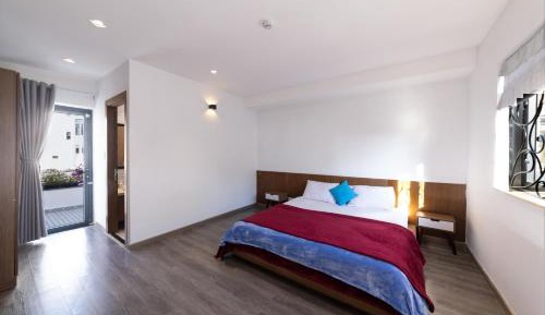 Deluxe Double Room with Balcony
