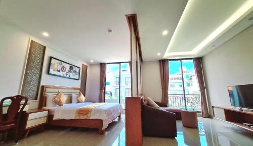 Deluxe Double Room with Balcony