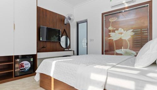 Double Room with Pool View