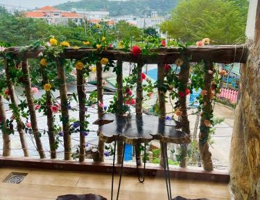 Quadruple Room with Balcony