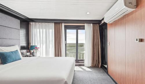 Suite with Balcony