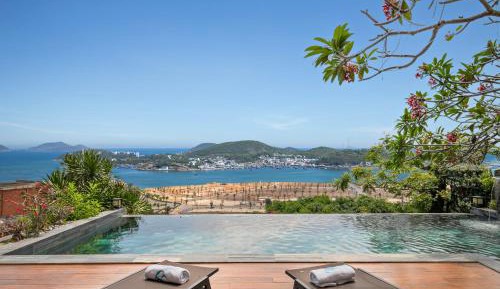 Villa with Sea View