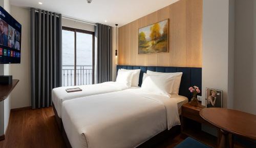 Deluxe Double or Twin Room with Garden View
