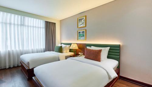 Deluxe Twin with Window, Free Afternoon Tea