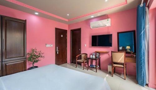 Deluxe Double Room with Balcony