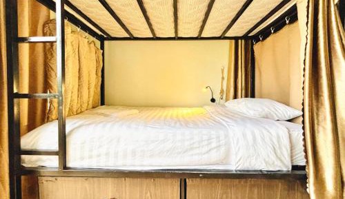 Single Bed in 10-Bed Dormitory Room