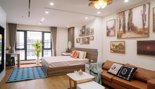 Deluxe Double Room (2 Adults + 1 Child)