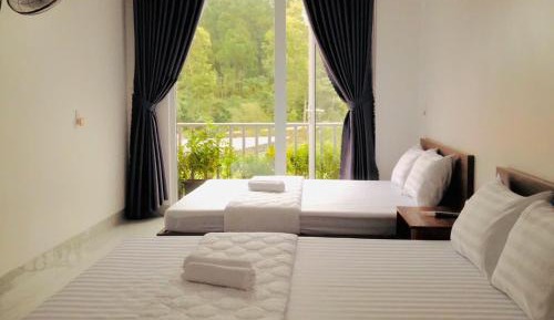 Deluxe Quadruple Room