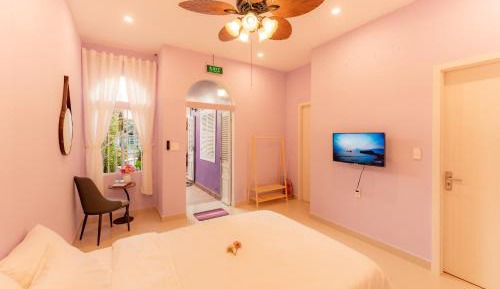 King Room with Garden View