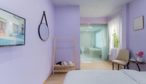 King Room with Spa Bath