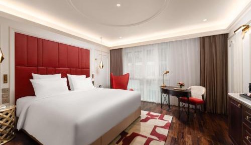 Deluxe King Room