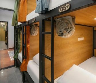 Bed in 6-Bed Dormitory Room