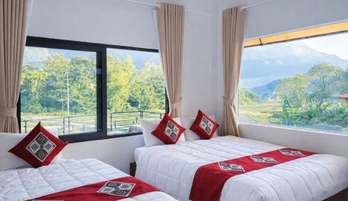 Quadruple Room with Mountain View