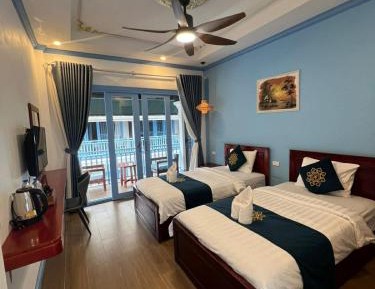 Twin Room with Balcony