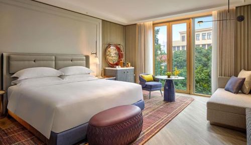 Fairmont King Room