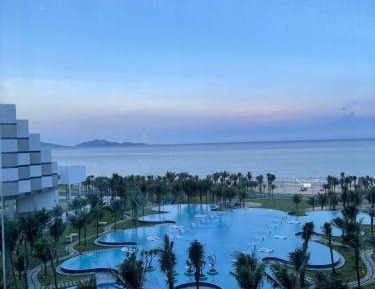 Deluxe Double or Twin Room with Sea View