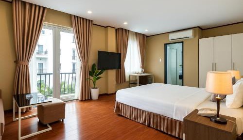 Deluxe Double Room with Balcony